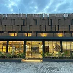 Masri Living By Daphna International